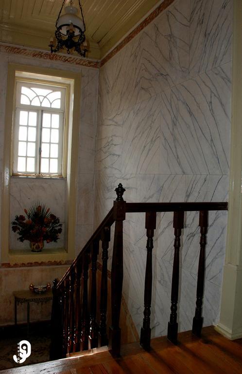 Гостевой дом Quinta Dos Barbas Оливейра-ду-Ошпитал Экстерьер фото